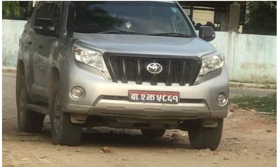 mantri ko gadi 21667838783.jpg